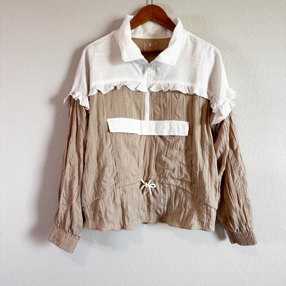 Free People Movement Let's Go Out Tan White Ruffle Pullover Jacket Size M - Picture 2 of 10